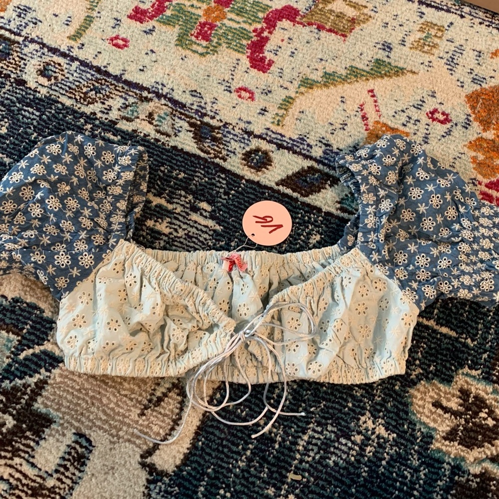 Verge girl tie top